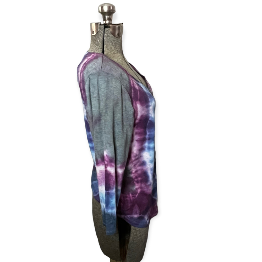 Re-Worked Hand Tie Dyed Purple, Blue, Grey Marled Essentials Women's Top Size XL - Picture 6 of 16